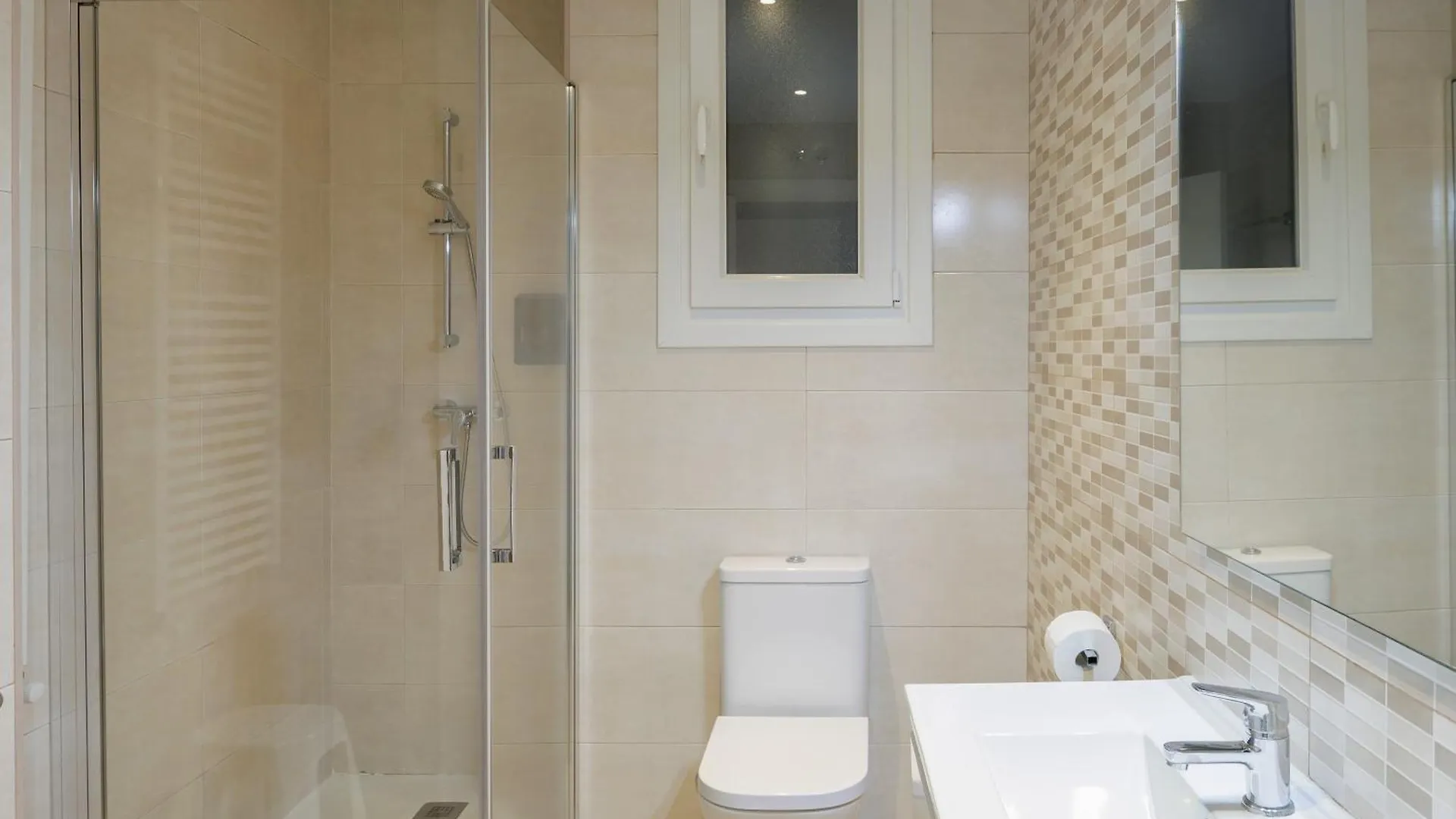 Apartamento Pagasarri, Bilbaohost 0*, Bilbao Spagna
